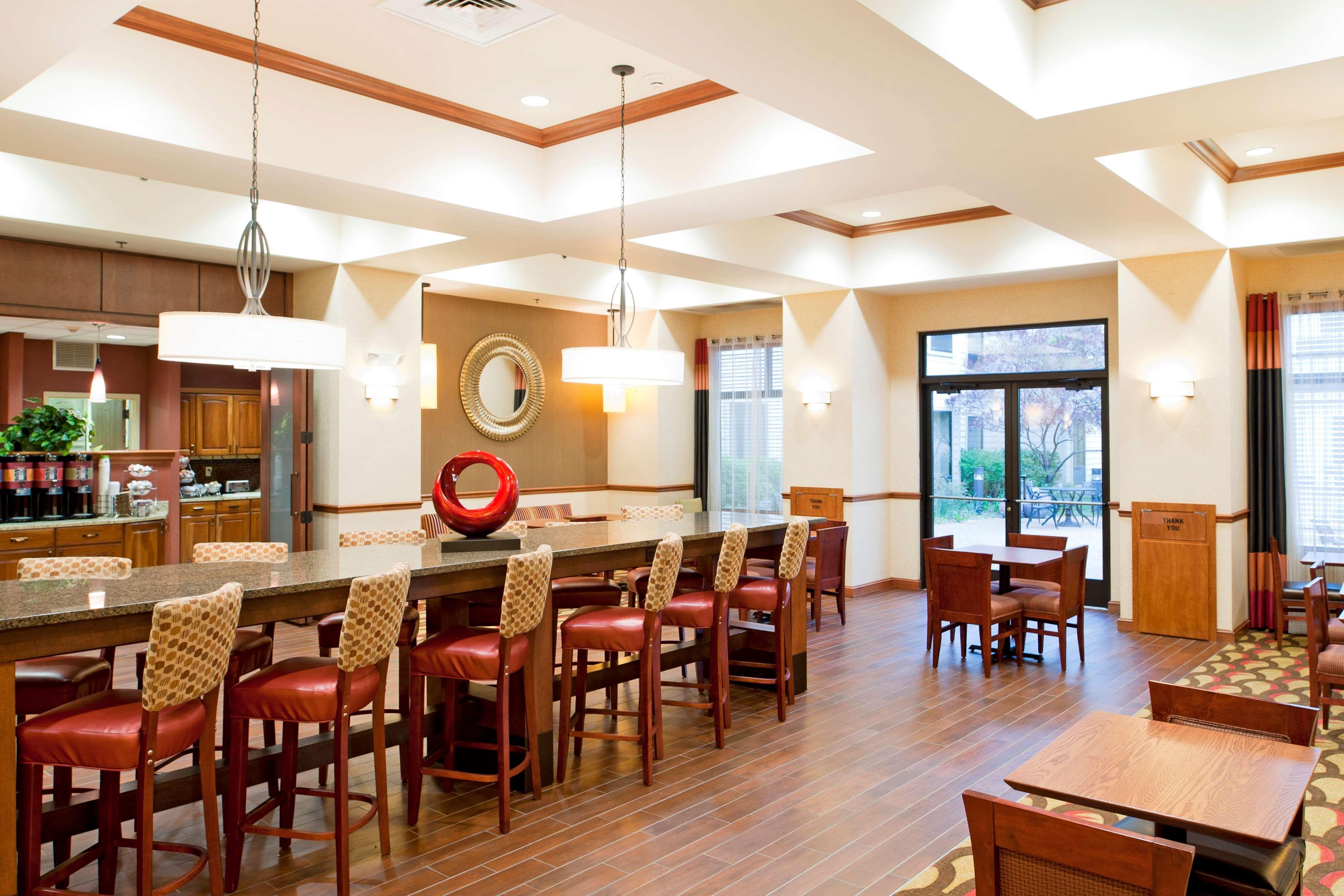 Hampton Inn & Suites St. Louis-Chesterfield Exteriör bild