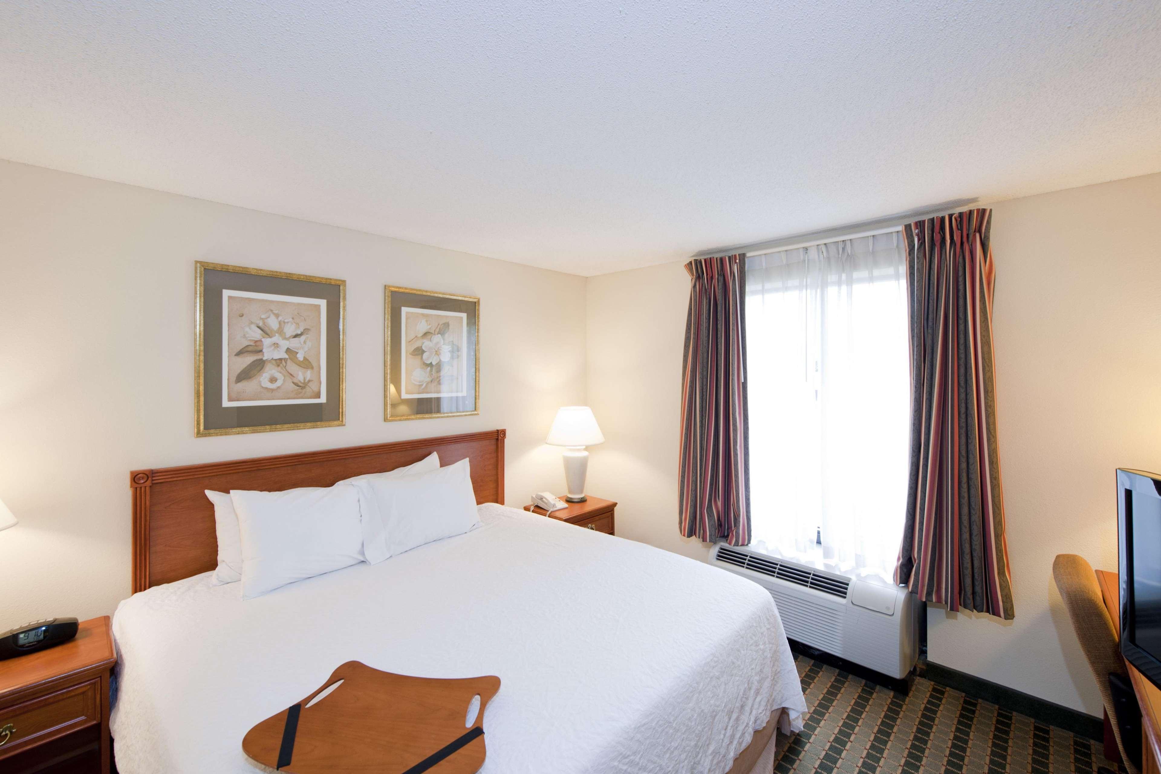 Hampton Inn & Suites St. Louis-Chesterfield Exteriör bild