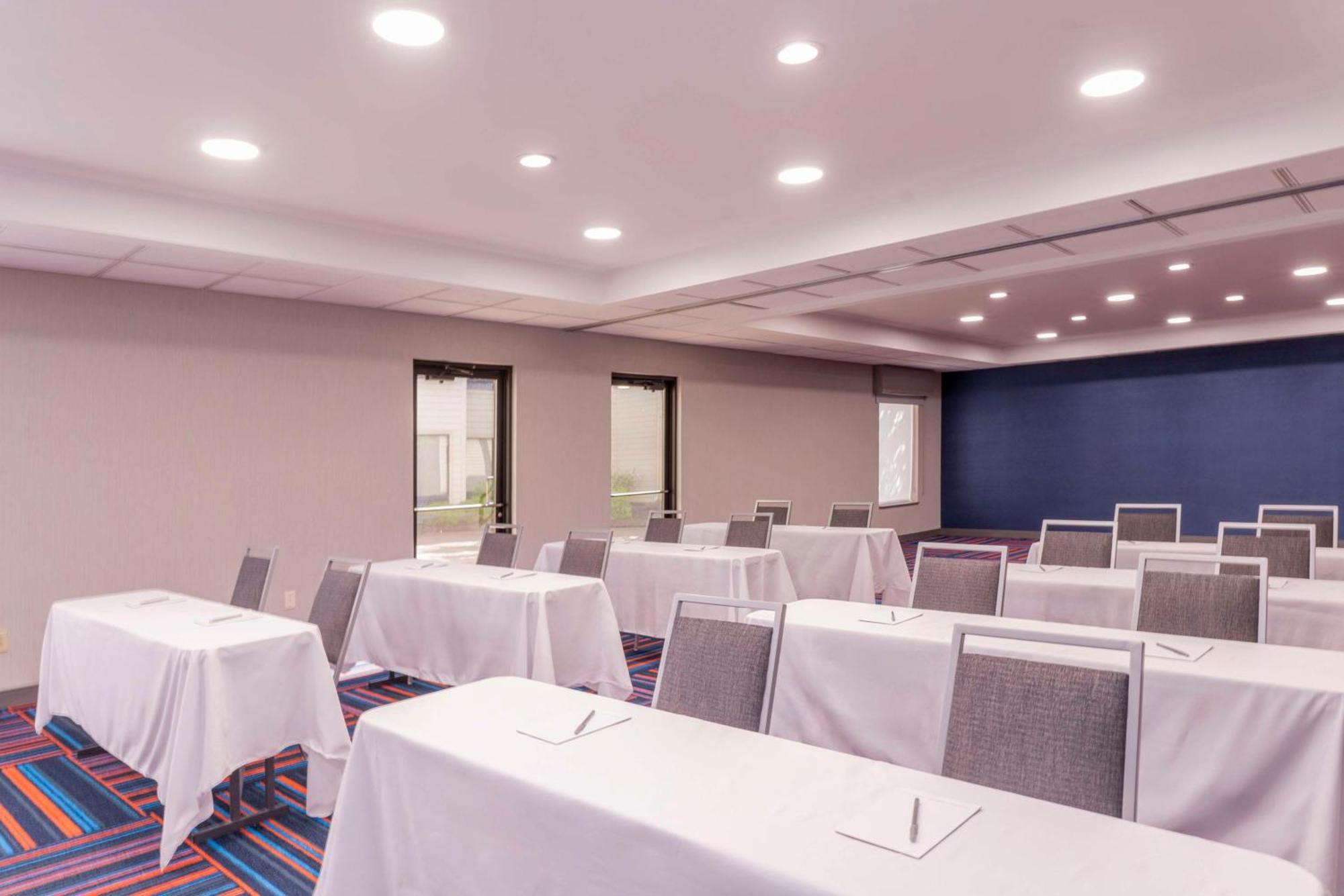 Hampton Inn & Suites St. Louis-Chesterfield Exteriör bild
