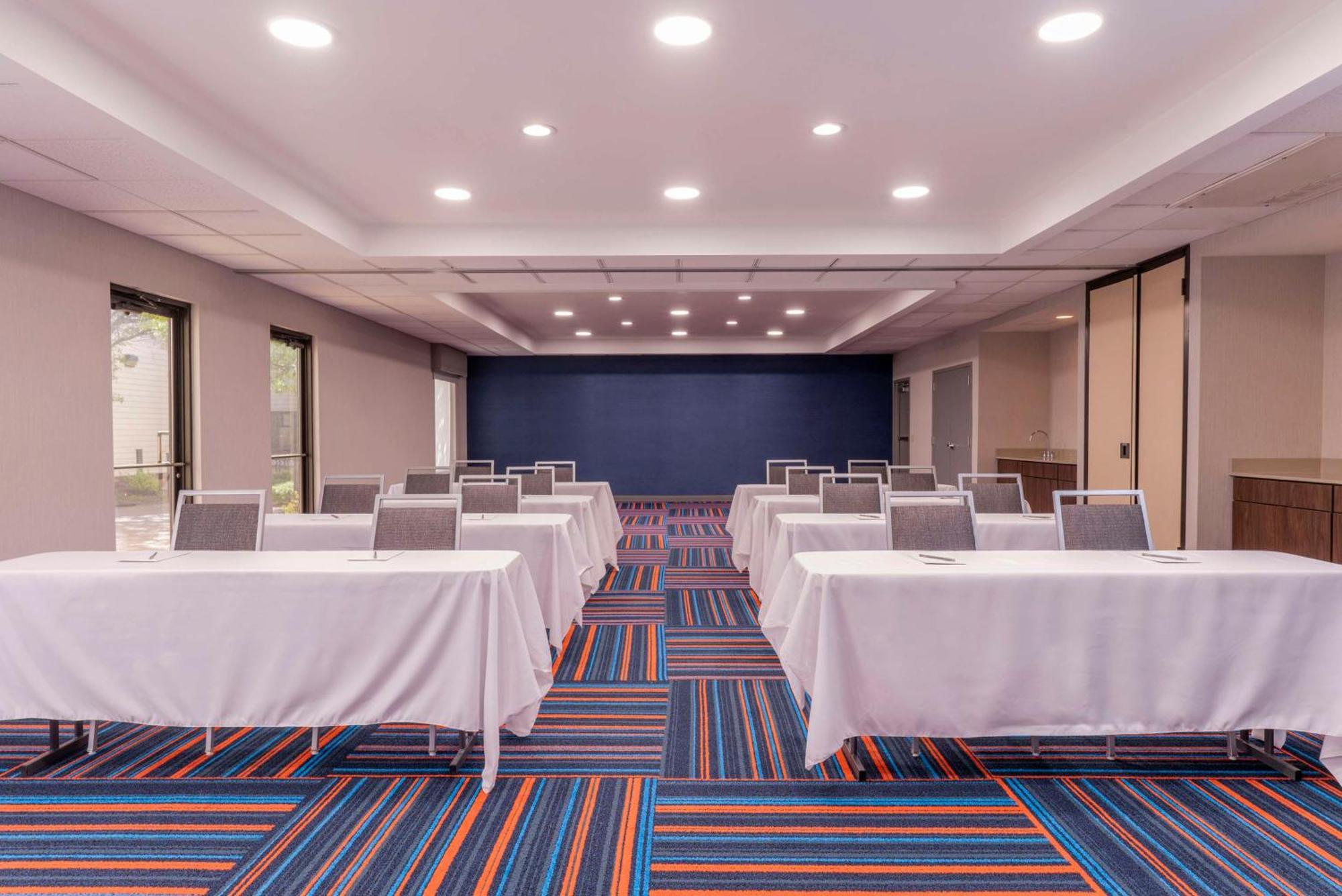 Hampton Inn & Suites St. Louis-Chesterfield Exteriör bild