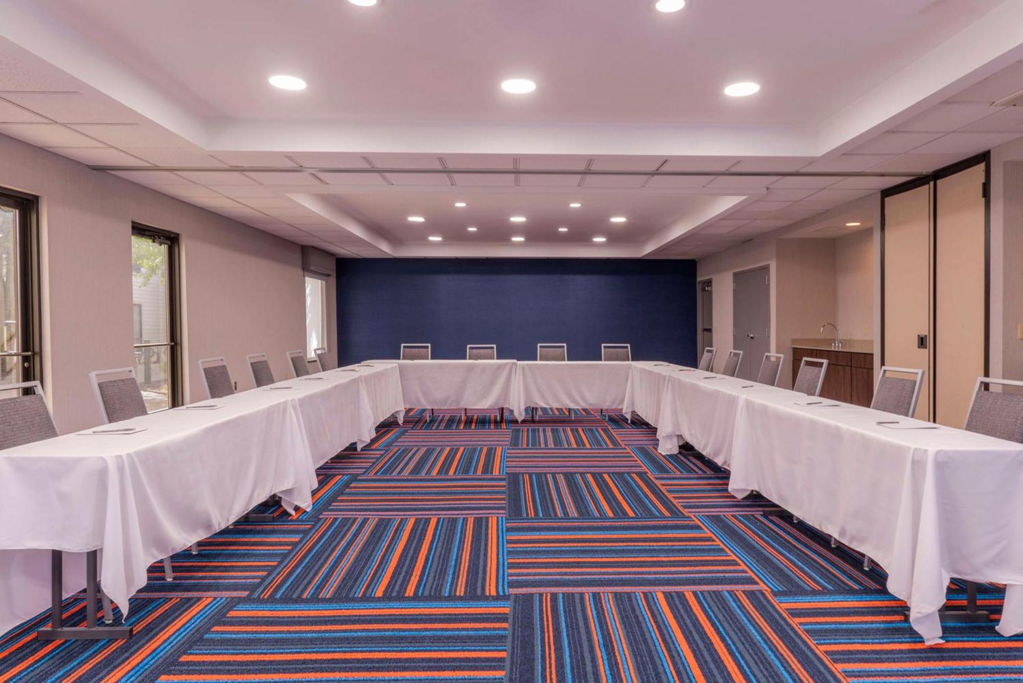 Hampton Inn & Suites St. Louis-Chesterfield Exteriör bild